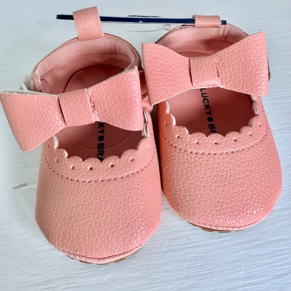Lucky Brand Other - Lucky Brand MaryJane Baby Crib Shoes Blush,Faux Leather,Bow,Infant(2)3-6 MTHS
